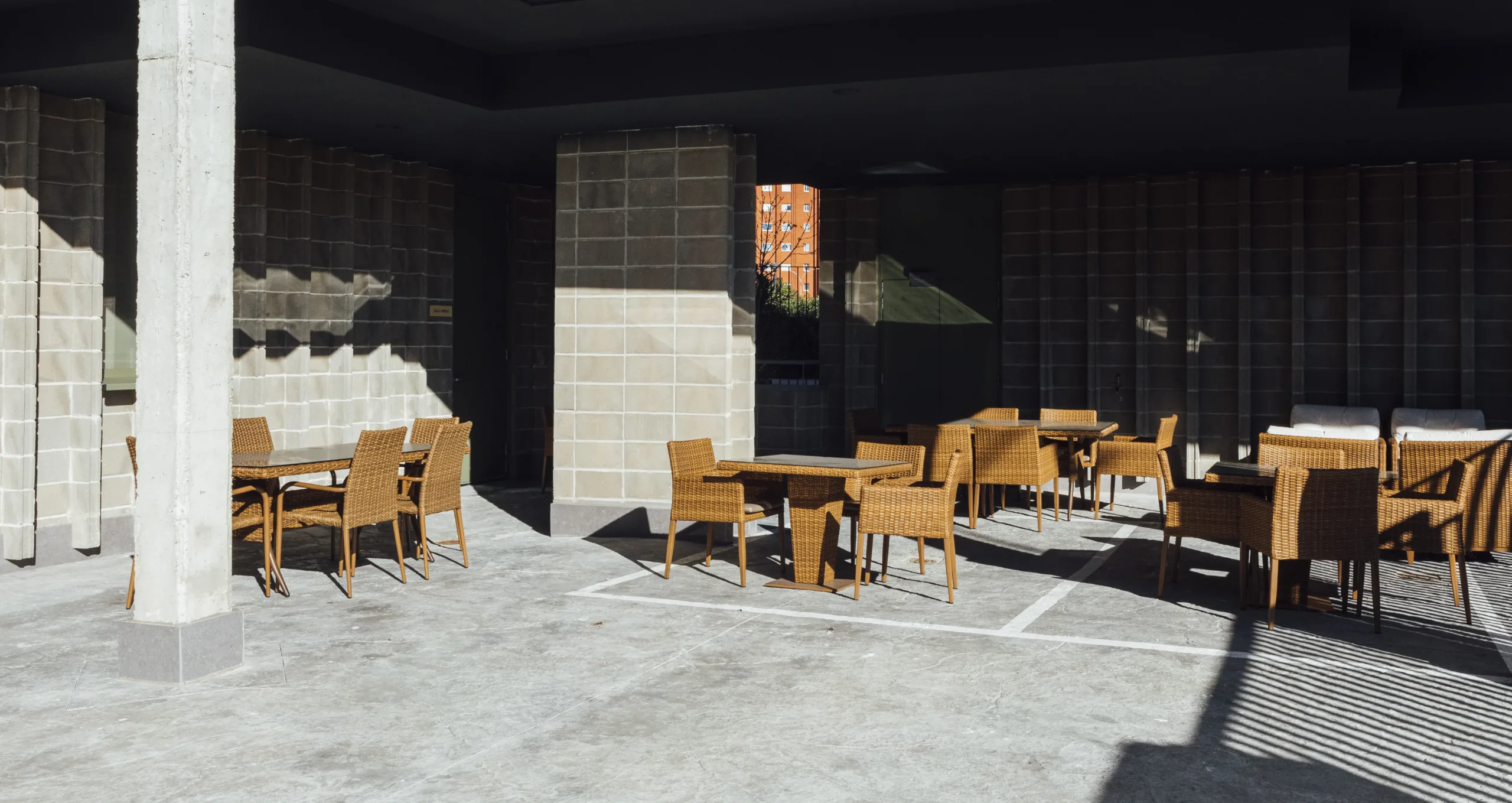 Terraza de la residencia Neurocare Home Mieses Valladolid